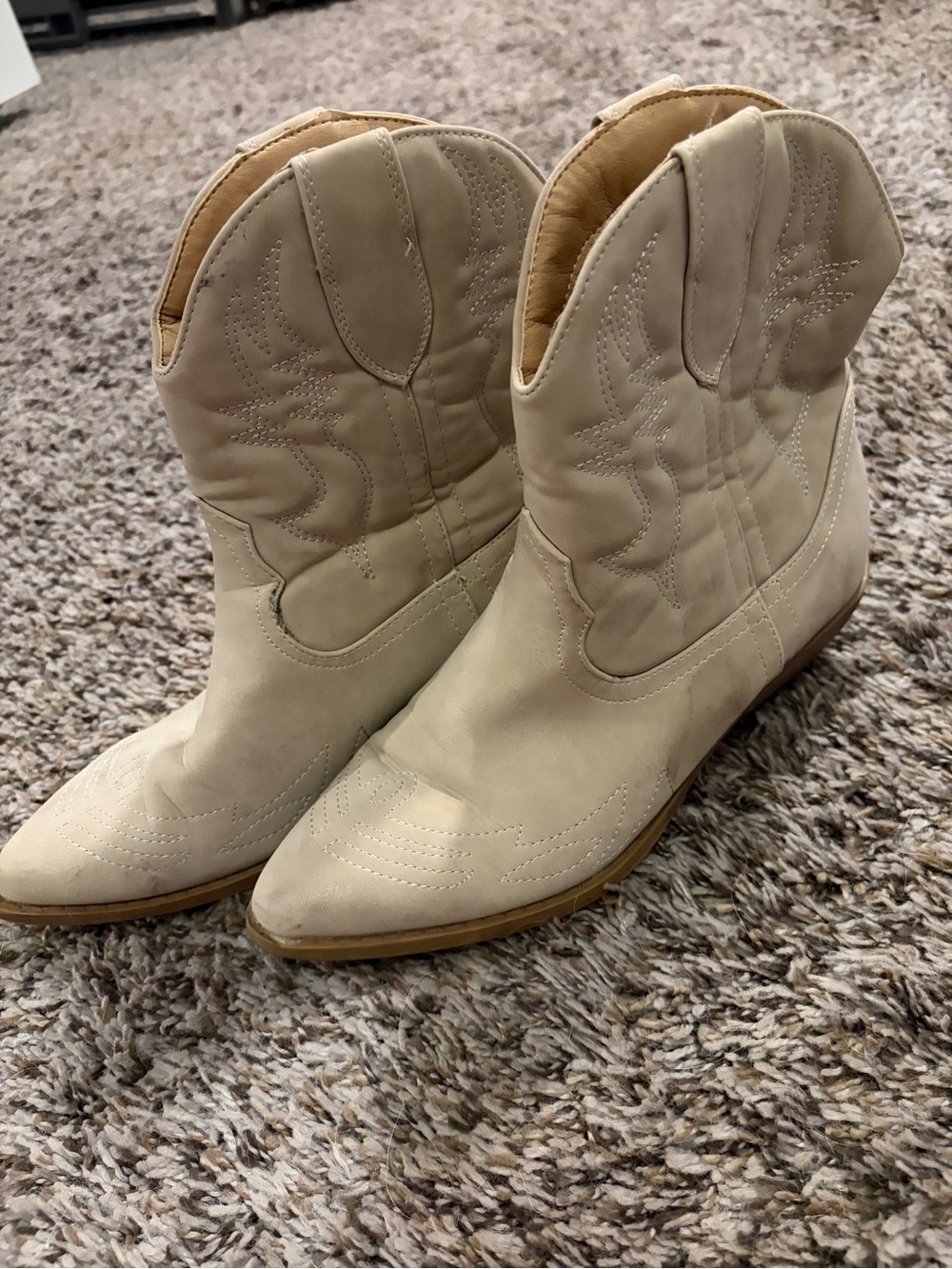 SHEIN Cream Western Ankle Boots